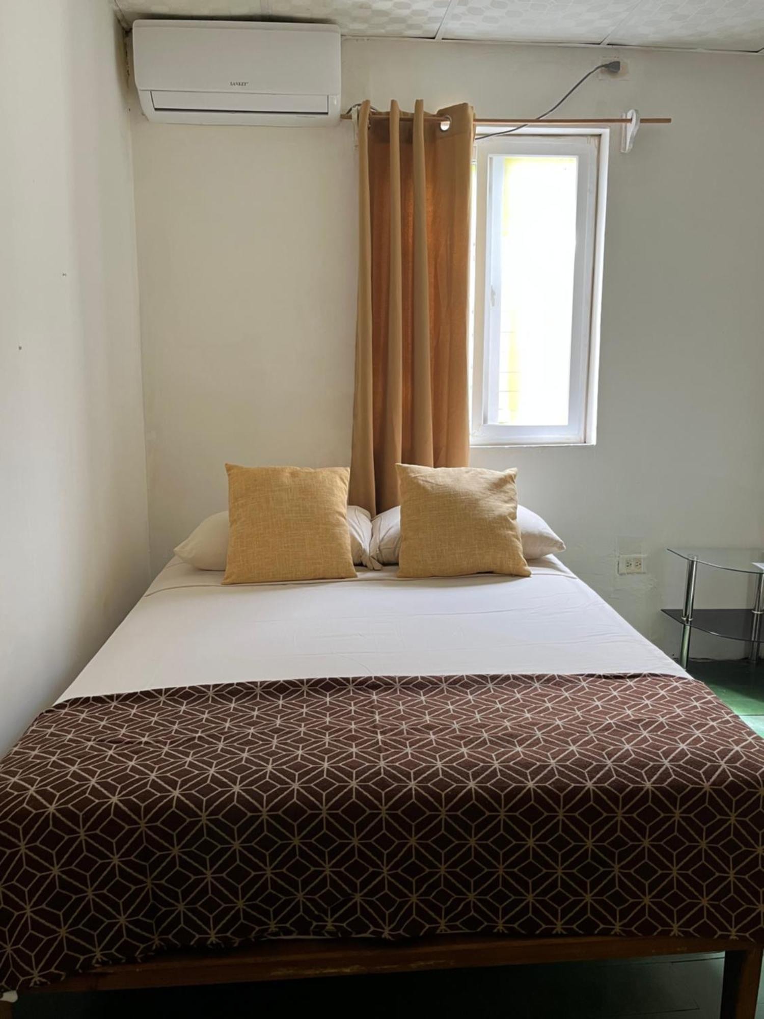 Hostal Cay Bastimentos Buitenkant foto